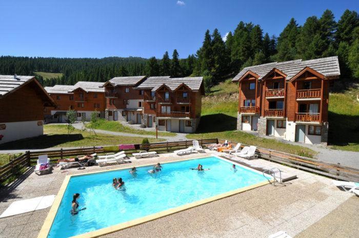 Apartament Les Chalets Du Parc Aux Etoiles - Cimes Et Neige Puy-Saint-Vincent Zewnętrze zdjęcie